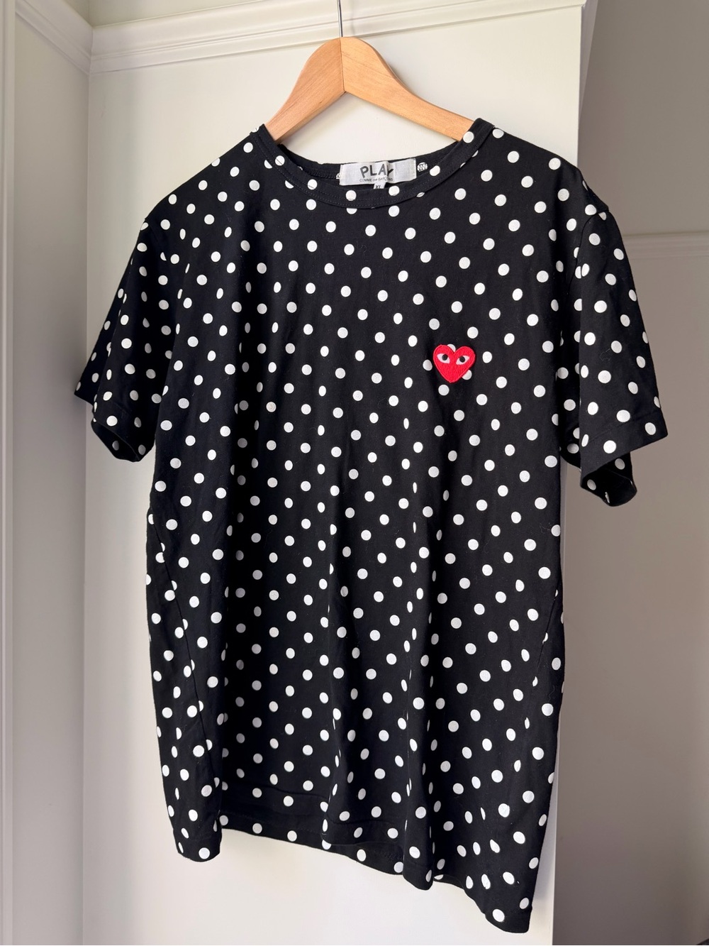 “Comme des Garcons” PLAY  Black Polka Dot Heart Tee